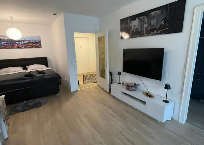 Gemuetliche, Moderne Fuer 2-4 Personen Apartament