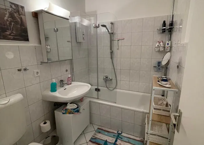 Gemuetliche, Moderne Fuer 2-4 Personen * Hamburg